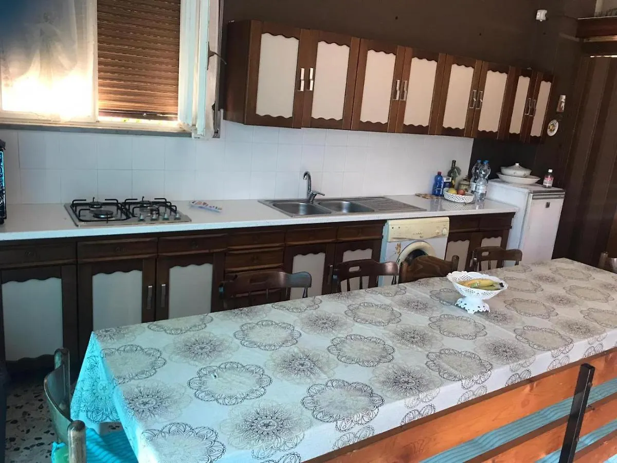 Appartamento Sicilia confort Castellana Sicula 0*,  Italia